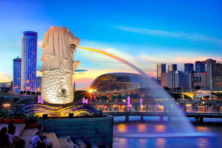 Singapore Scholarship: Diploma, Bachelor, Master Degree +PLUS+Work Visa